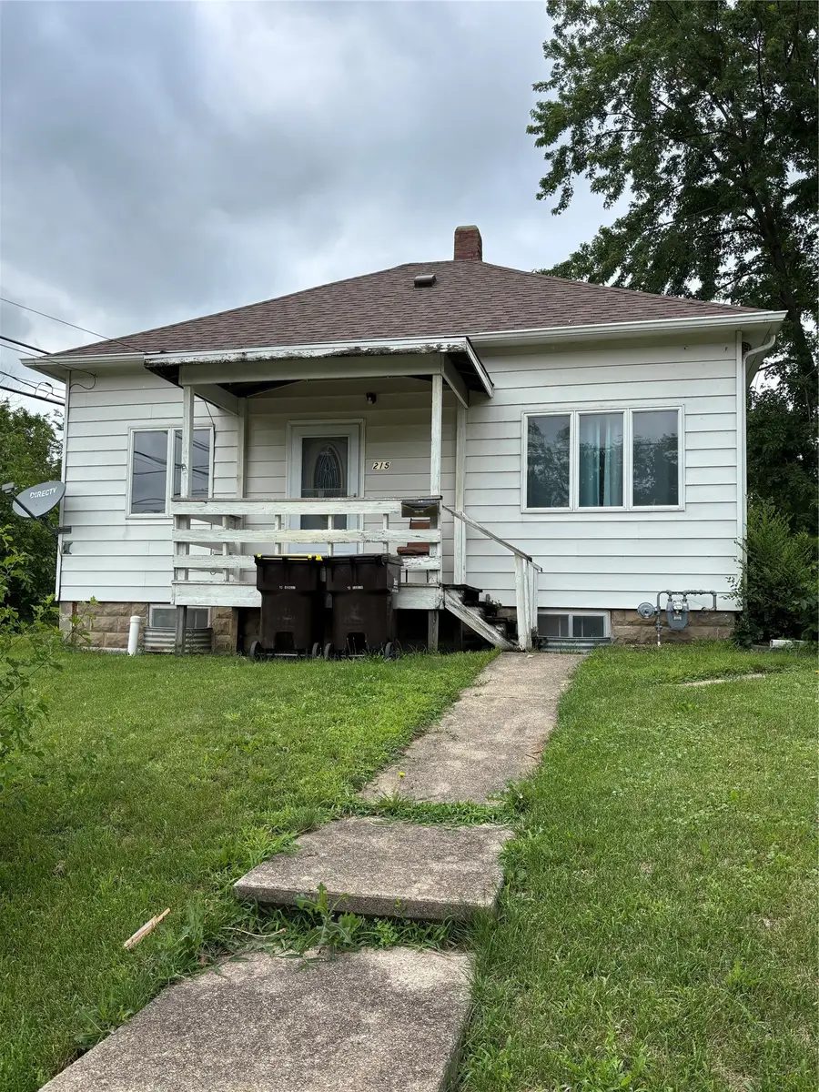 215 W Clay Street, Osceola, IA 50213 - #2