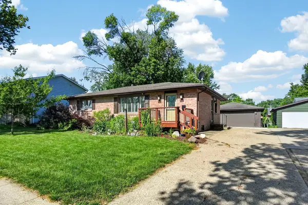 230 NW Arlan Drive, Ankeny, IA 50023