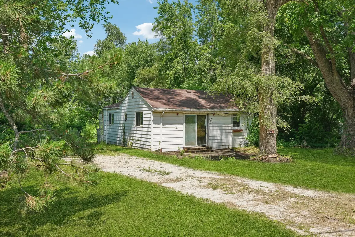 2510 NE 51st Court, Des Moines, IA 50317 - #1