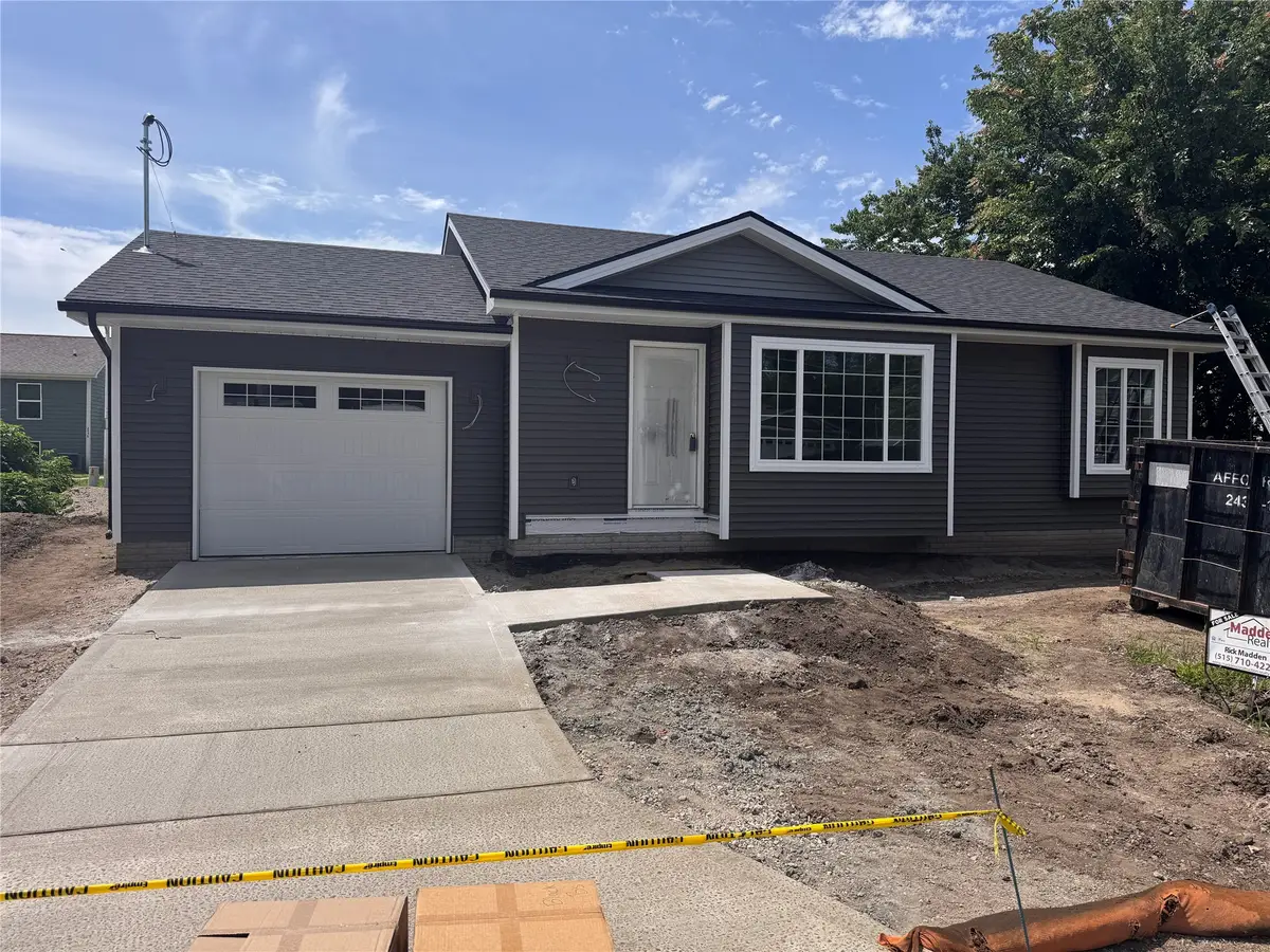 225 Arthur Avenue, Des Moines, IA 50313 - #1