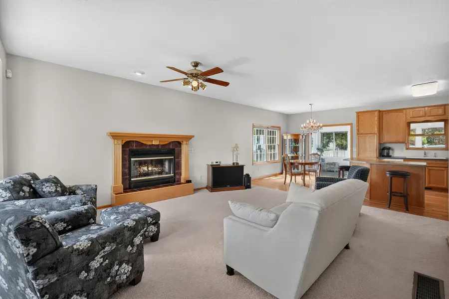 6804 Timberwolf Lane, Des Moines, IA 50320 - #3