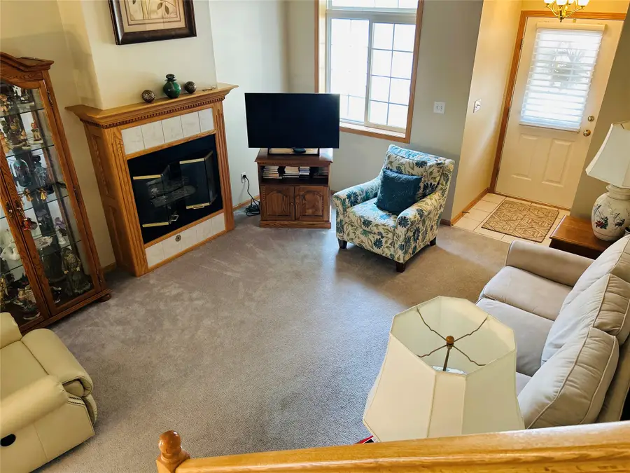 1319 SE Delaware Avenue #7, Ankeny, IA 50021 - #3