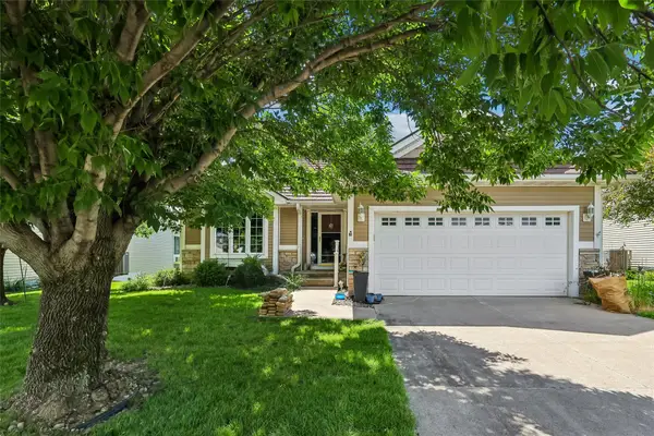 5704 NW 93rd Street, Johnston, IA 50131