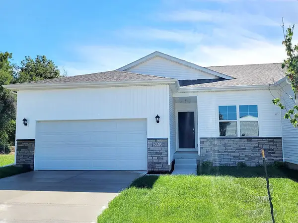1066 Daisy Lane, Waukee, IA 50263