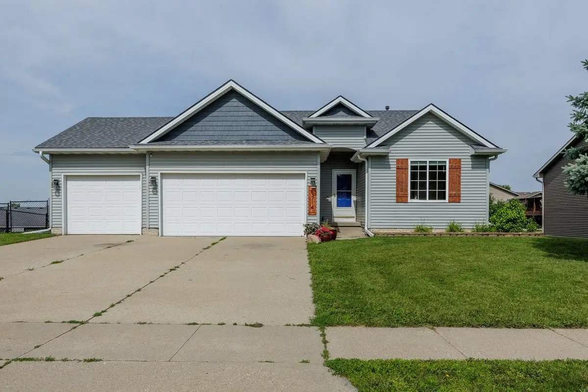 1714 Crabapple Lane, Granger, IA 50109 - #1
