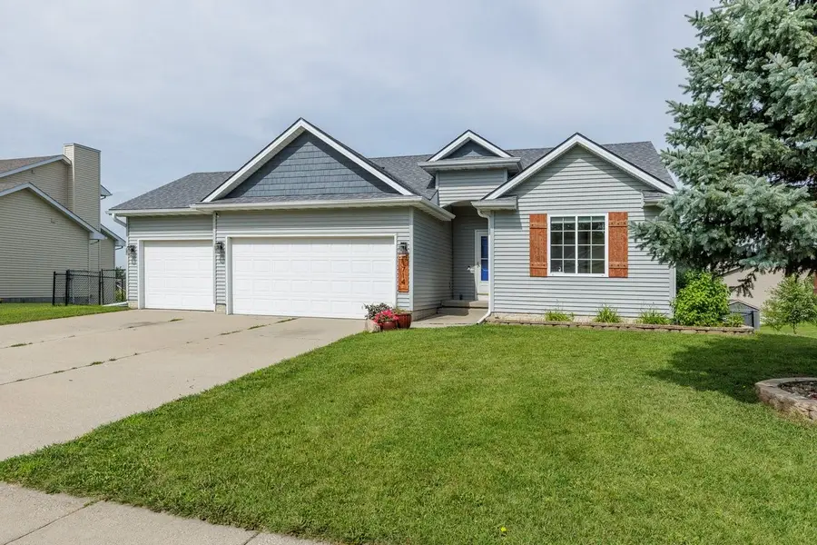 1714 Crabapple Lane, Granger, IA 50109 - #2