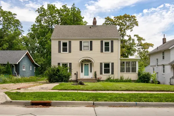 707 35th Street, Des Moines, IA 50312