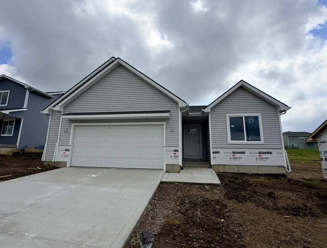 218 Canyon Drive, Norwalk, IA 50211 - #1