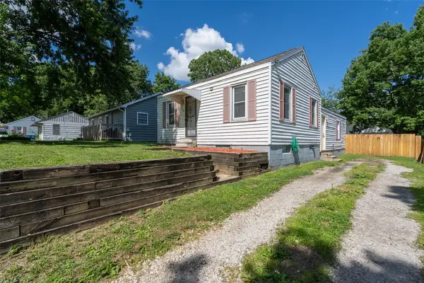 1275 E 36th Court, Des Moines, IA 50317