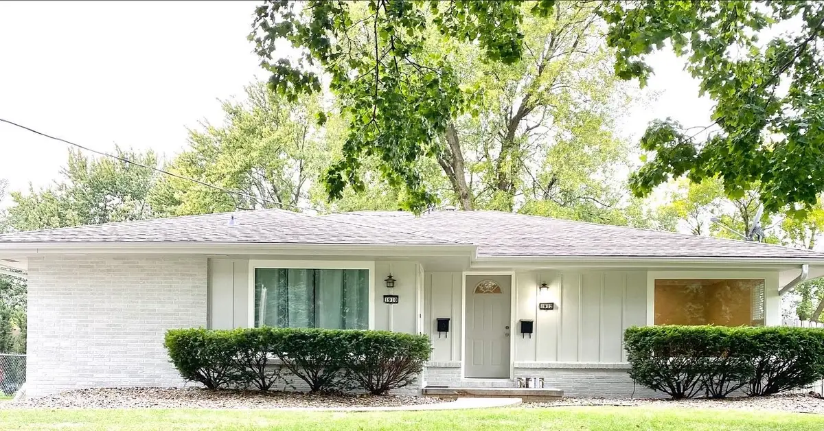 1910 63rd Street, Windsor Heights, IA 50324 - #1