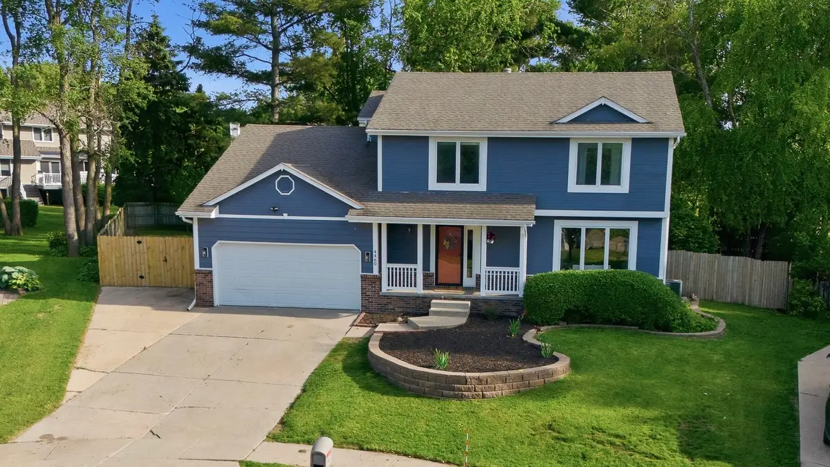 4460 90th Street, Urbandale, IA 50322 - #1