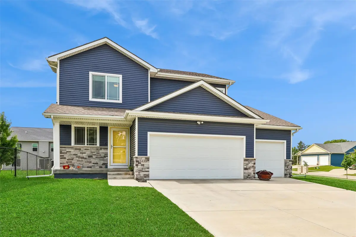 3435 E Herold Avenue, Des Moines, IA 50320 - #1