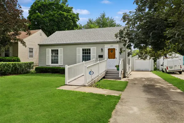 1055 57th Street, Des Moines, IA 50311
