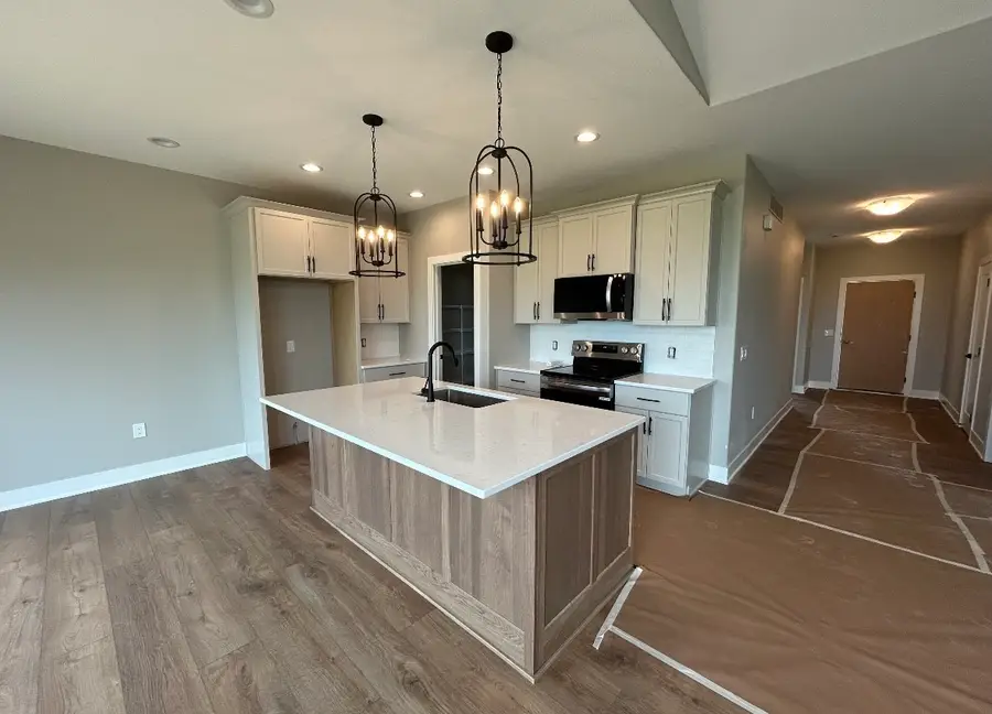 1161 SW 18th Court, Grimes, IA 50111 - #2