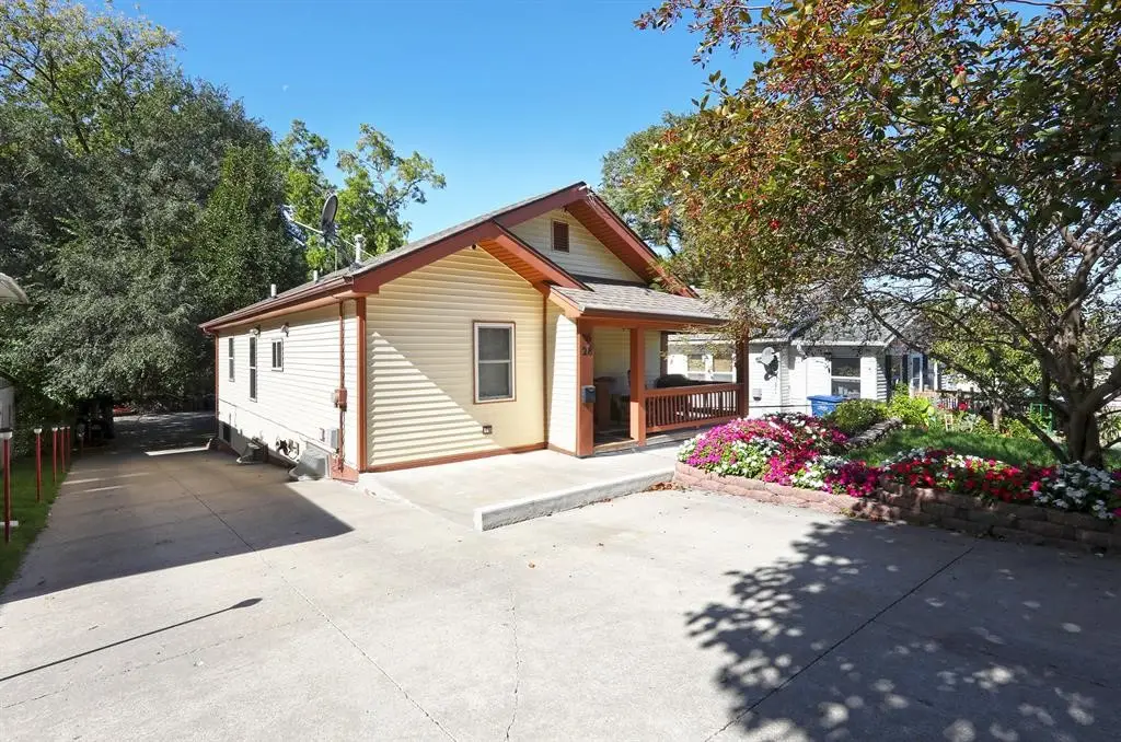 2528 SE 6th Street, Des Moines, IA 50315 - #1