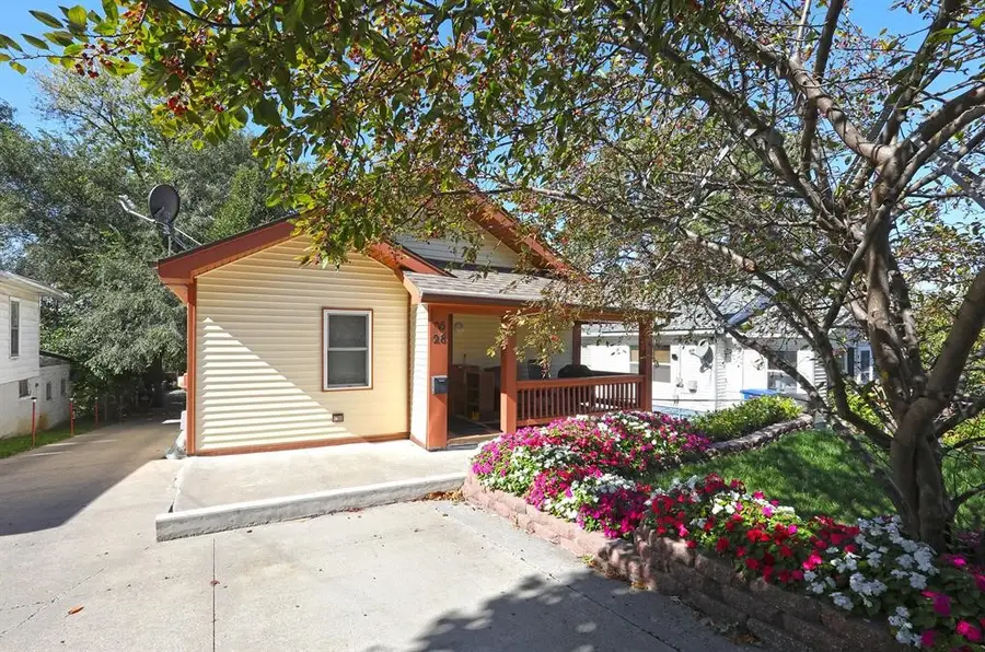 2528 SE 6th Street, Des Moines, IA 50315 - #2
