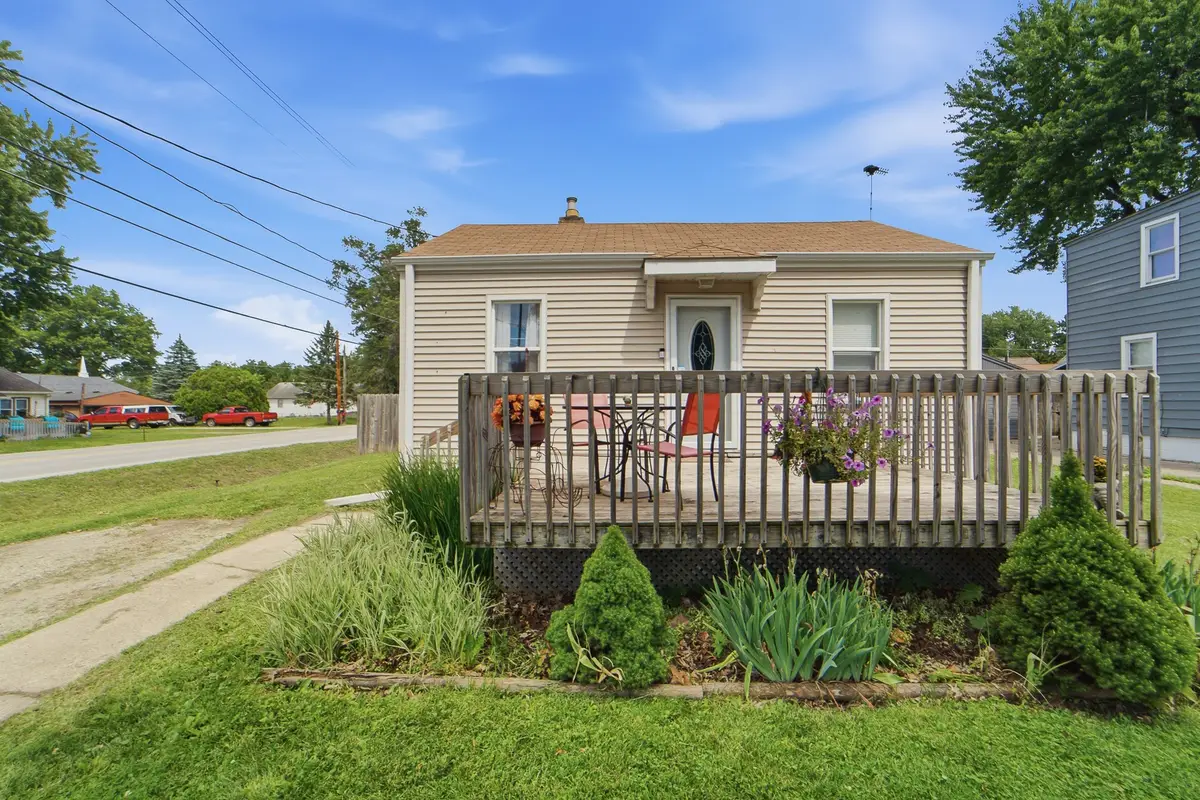 4145 1st Street, Des Moines, IA 50313 - #1