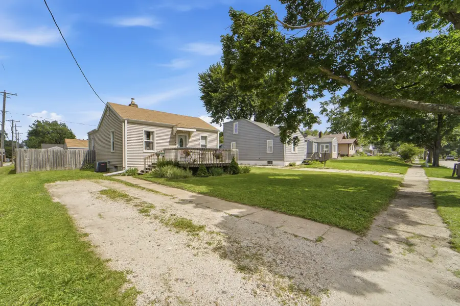 4145 1st Street, Des Moines, IA 50313 - #2