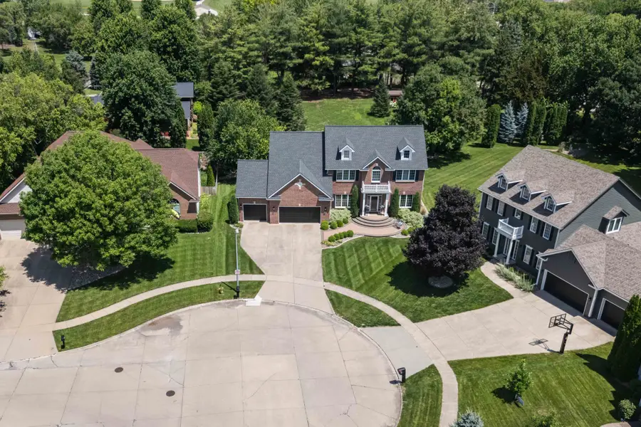 1925 SE Hawthorne Ridge Drive, Waukee, IA 50263 - #2