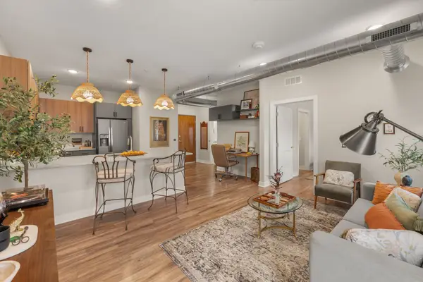450 SW 7th Street #104, Des Moines, IA 50309
