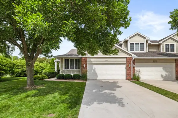 2801 Ep True Parkway #1006, West Des Moines, IA 50265