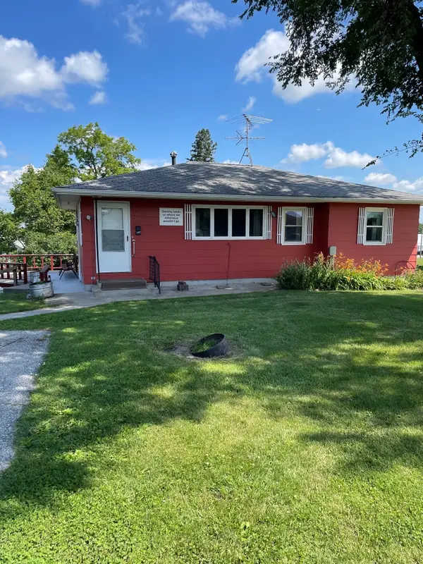 110 Lincoln Street, Brooklyn, IA 52211