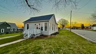 1012 SE 1st Street, Marshalltown, IA 50158 - #1
