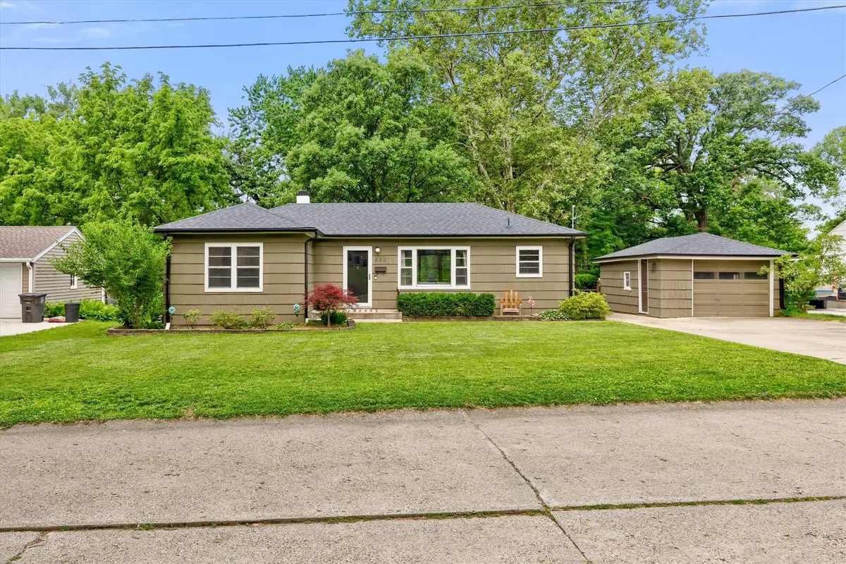 688 64th Street, Des Moines, IA 50312 - #1