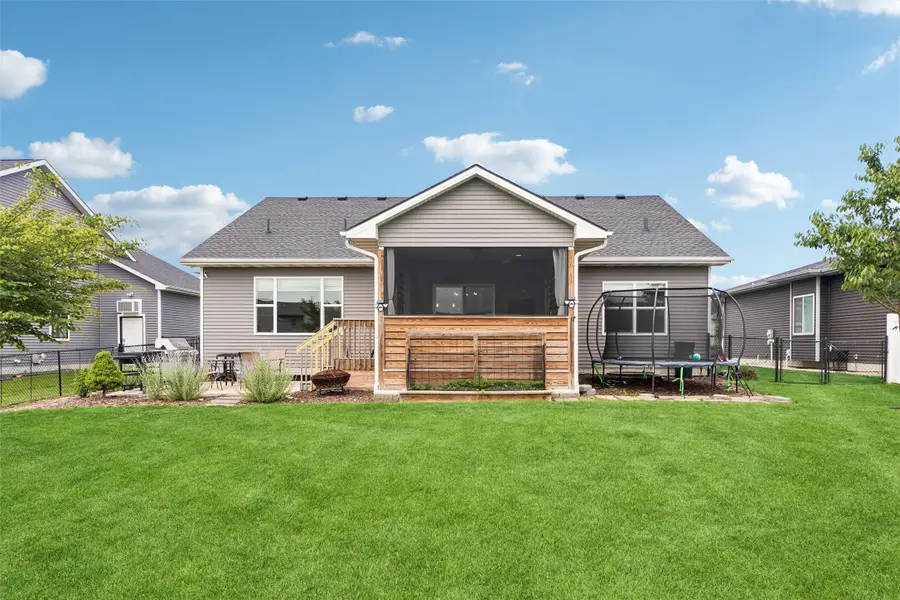 309 Summit Circle Nw, Bondurant, IA 50035 - #3
