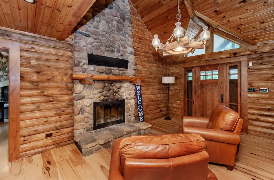 27740 Timber Road, Kelley, IA 50134 - #2