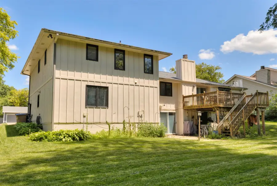 1572 NW 109th Street, Clive, IA 50325 - #2