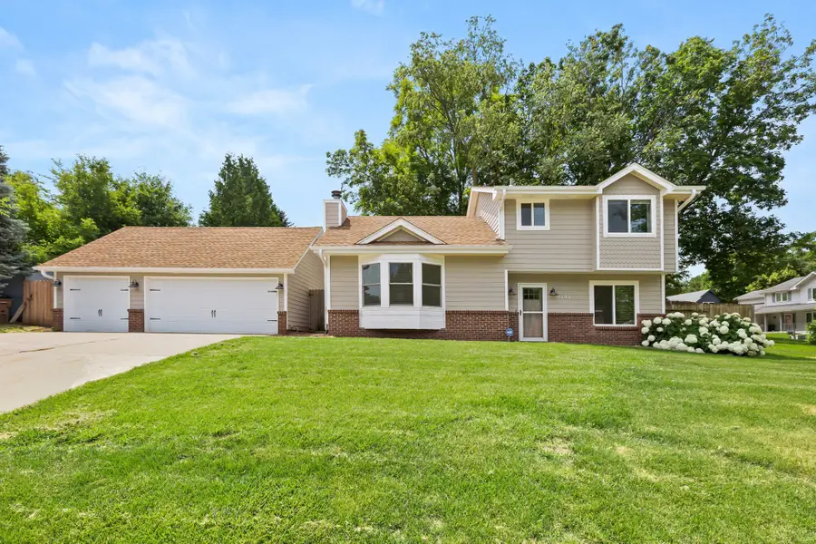 5121 Magnolia Drive, Pleasant Hill, IA 50327 - #2