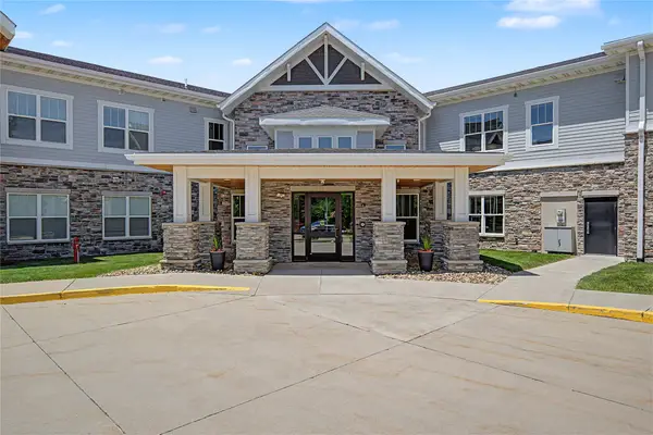 1427 34th Avenue Sw #213, Altoona, IA 50009