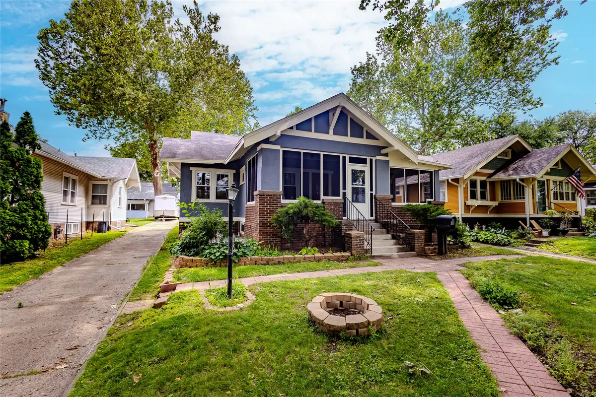 1448 Thompson Avenue, Des Moines, IA 50316 - #1