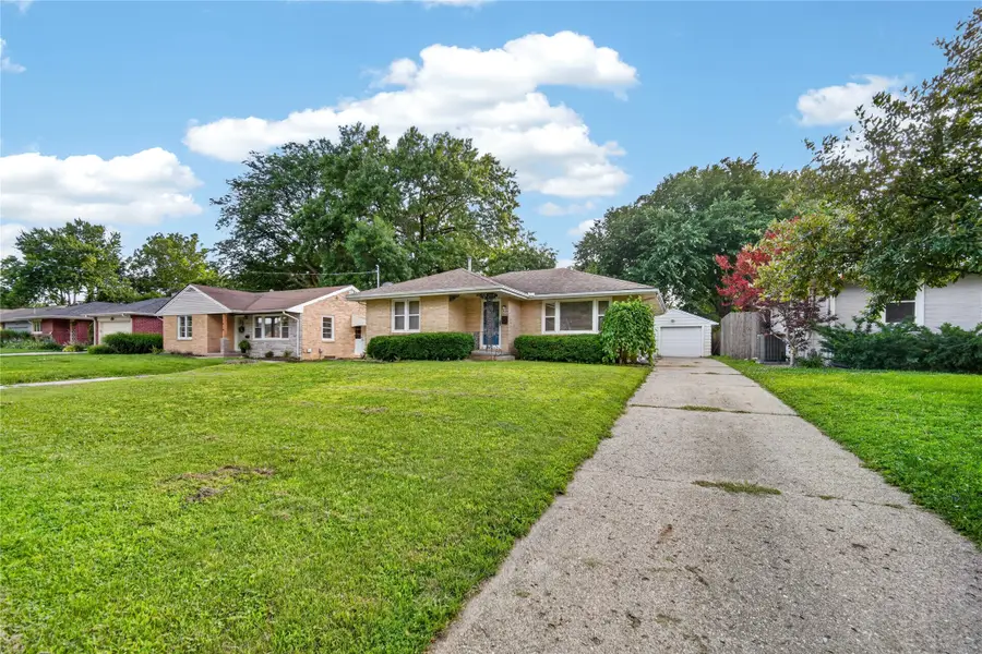 2818 48th Place, Des Moines, IA 50310 - #2