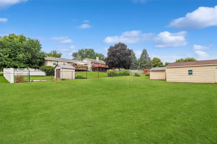 3610 Melanie Drive, Urbandale, IA 50322 - #2
