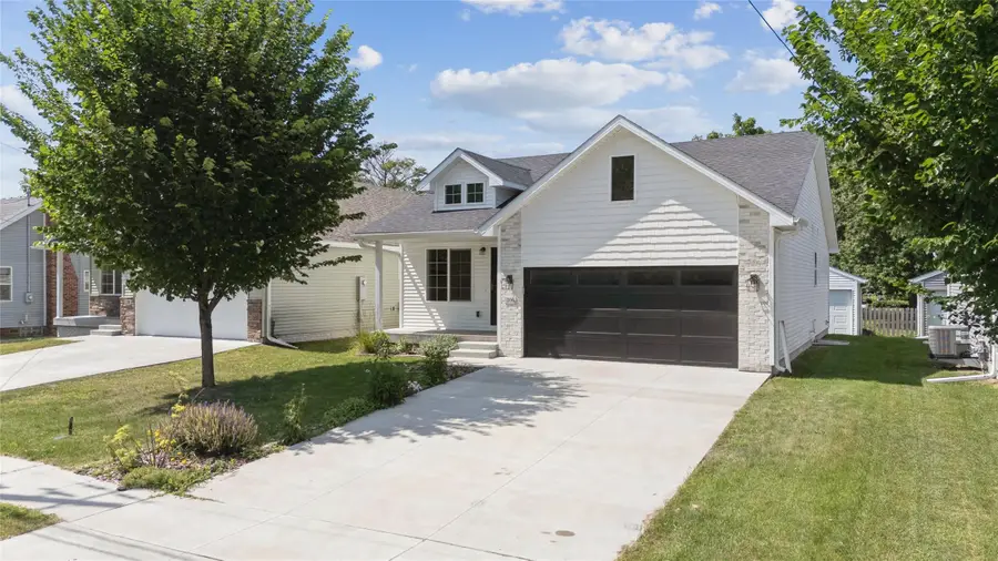 206 E Broadway Street, Polk City, IA 50226 - #2