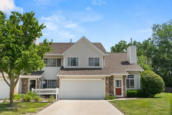 150 S Prairie View Drive #306, West Des Moines, IA 50266
