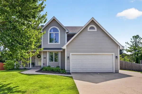 1955 NW 144th Street, Clive, IA 50325