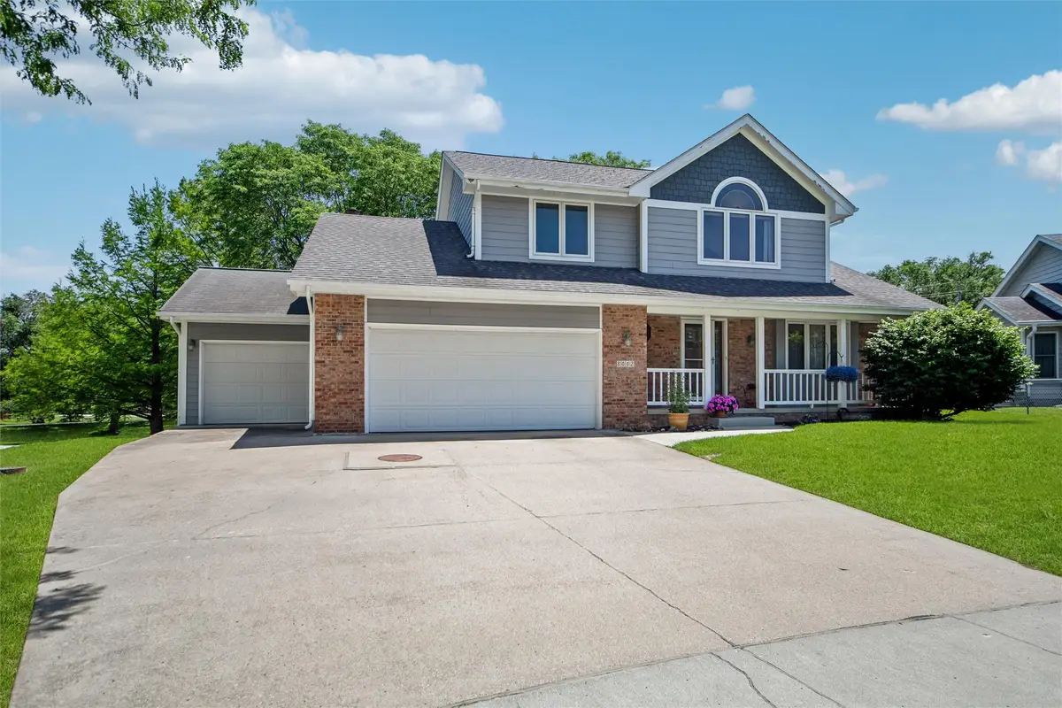 8002 Goodman Drive, Urbandale, IA 50322 - #1
