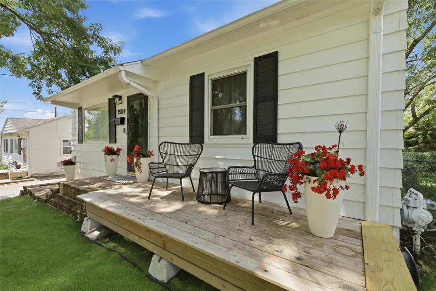 1504 61st Street, Des Moines, IA 50311 - #3