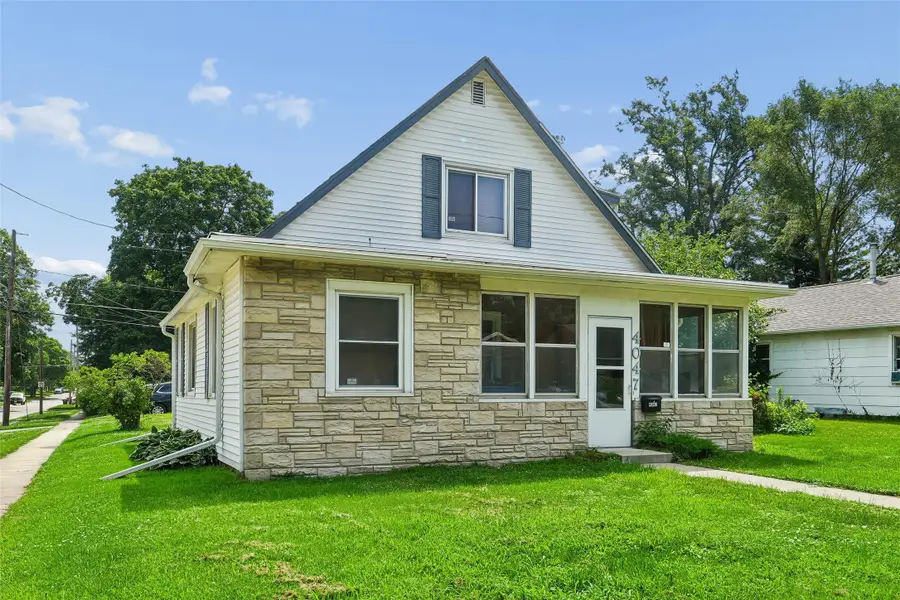 4047 2nd Avenue, Des Moines, IA 50313 - #2