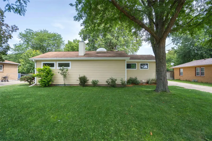 6391 Holcomb Avenue, Des Moines, IA 50322 - #3