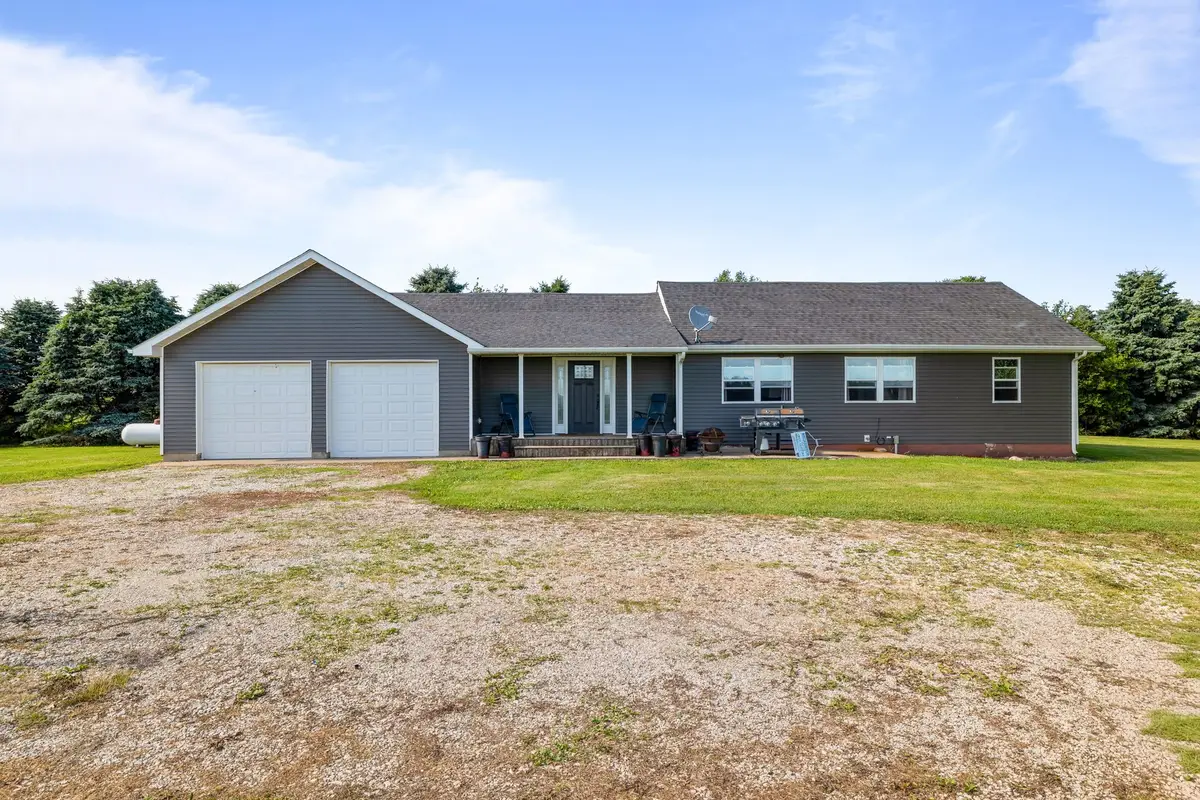 2435 Saratoga Avenue, Liberty, IA 50034 - #1