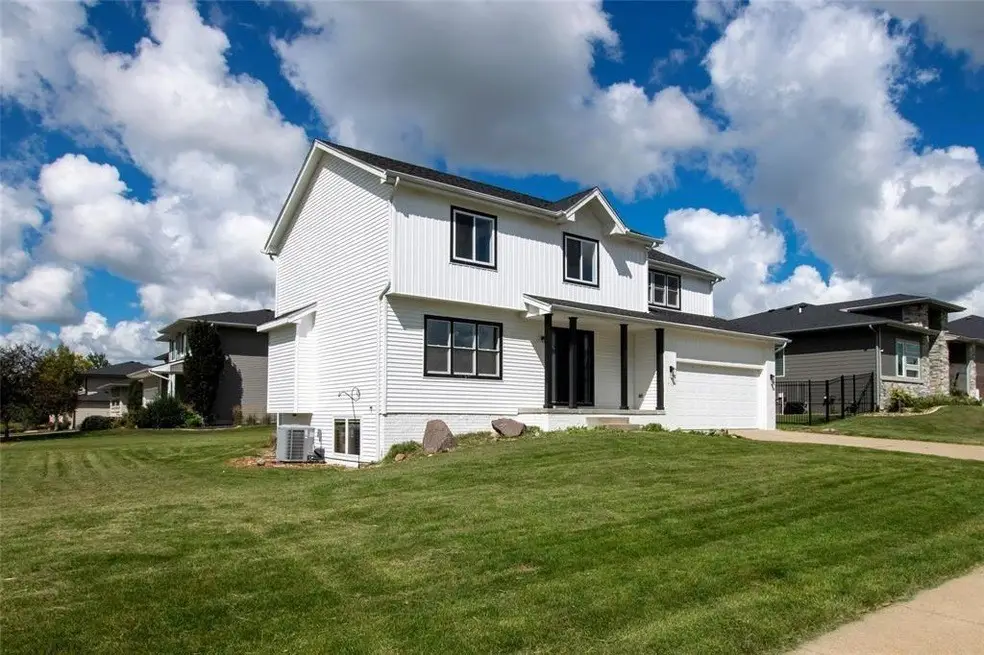 712 63rd Street, West Des Moines, IA 50266 - #1