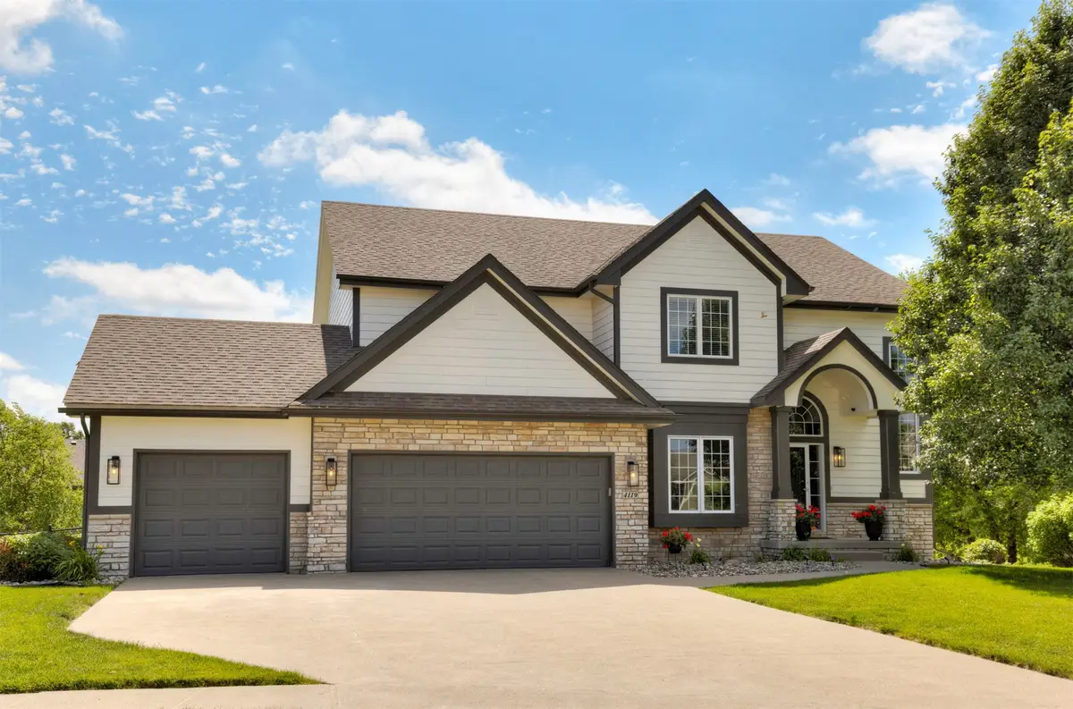 4119 139th Street, Urbandale, IA 50323 - #1
