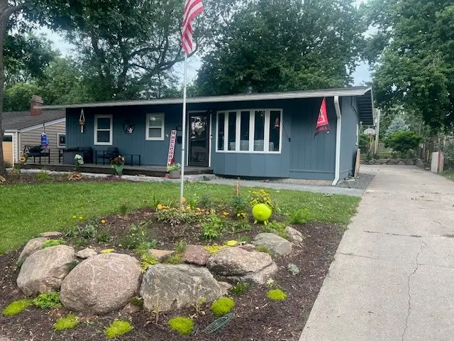 1611 Douglas Avenue, Ames, IA 50010 - #2
