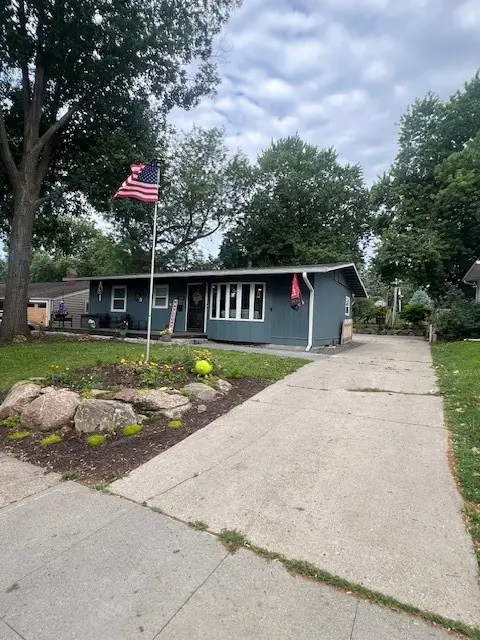 1611 Douglas Avenue, Ames, IA 50010 - #3