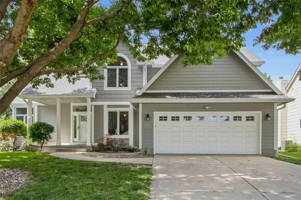 5757 Beechtree Drive, West Des Moines, IA 50266