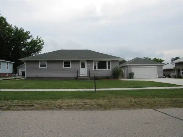 2008 Locust Street, Granger, IA 50109